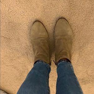Sam Edelman gray suede booties